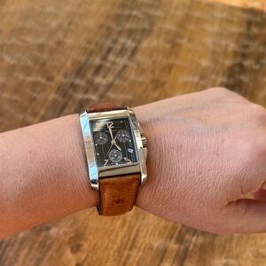 Baume & Mercier unisex watch